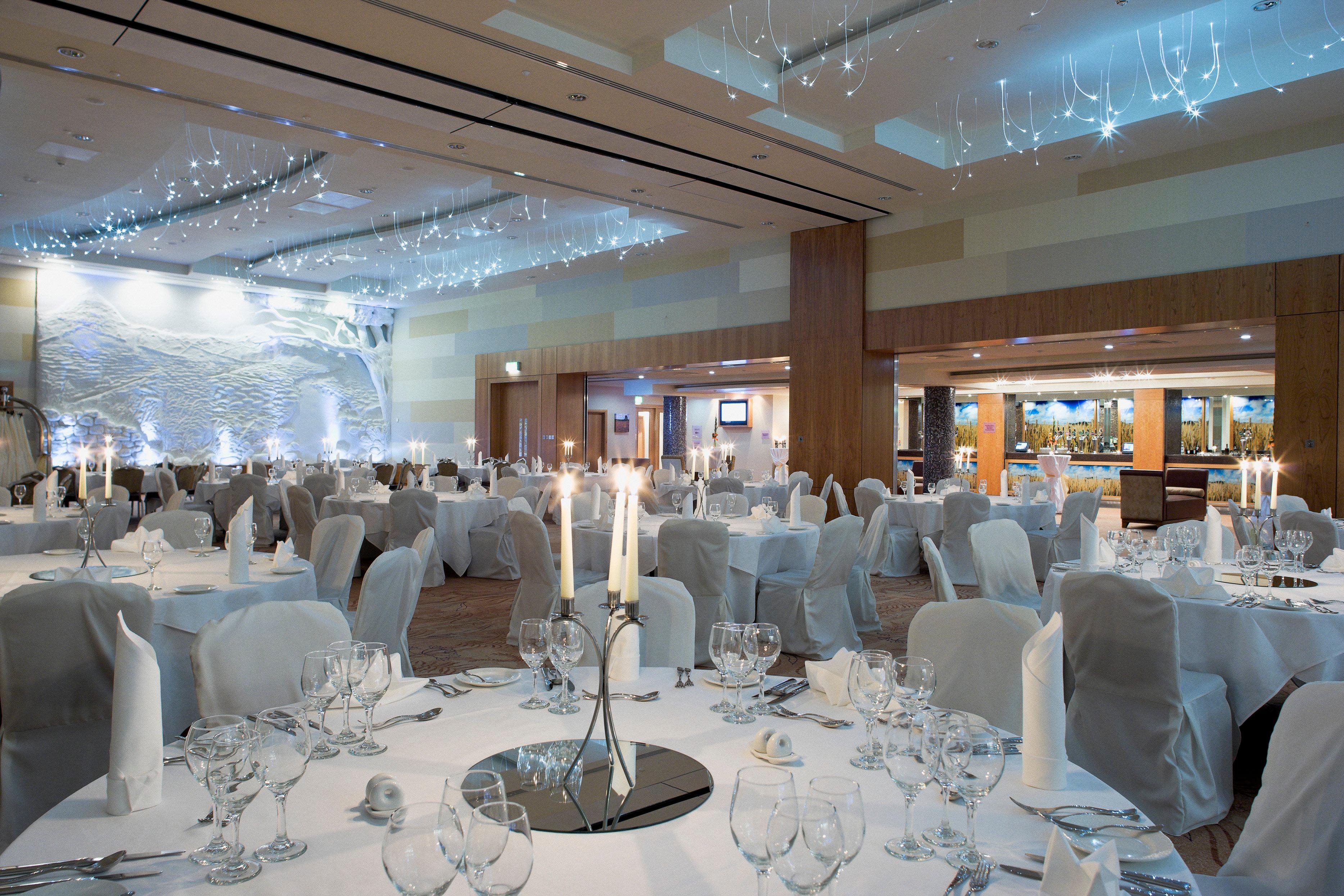Hotel Crowne Plaza Dublin By Ihg 4*