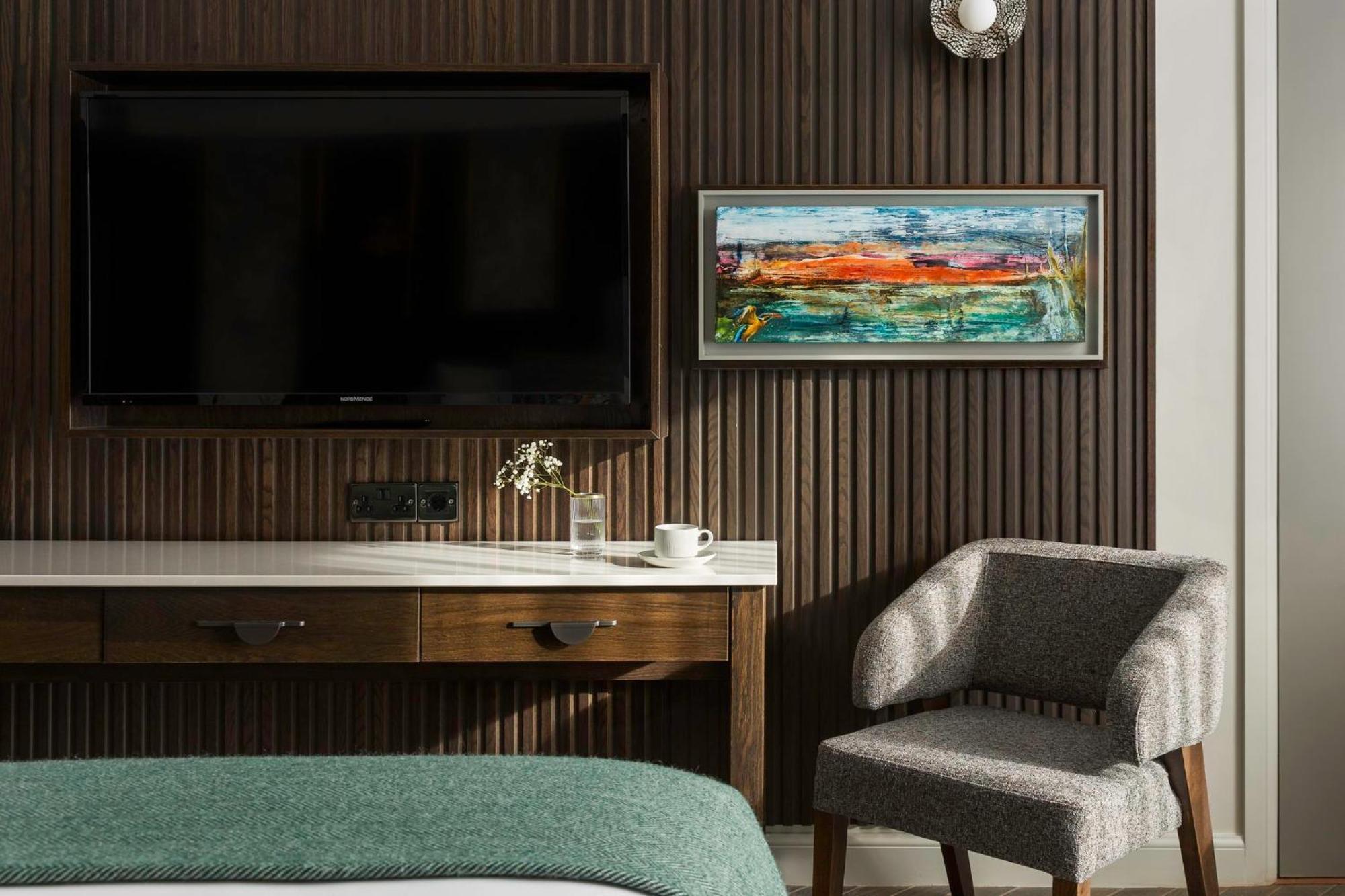 Crowne Plaza Dublin By Ihg Hotel